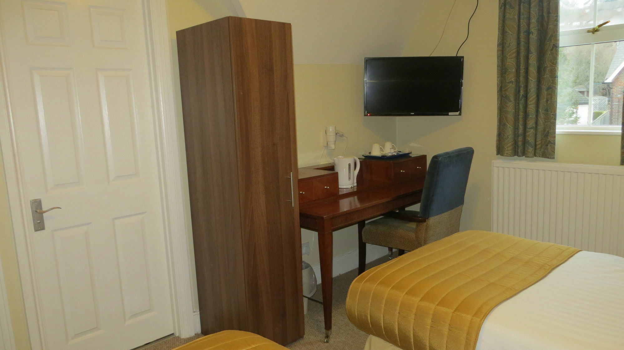 Ambassador Court Hotel High Wycombe Buitenkant foto
